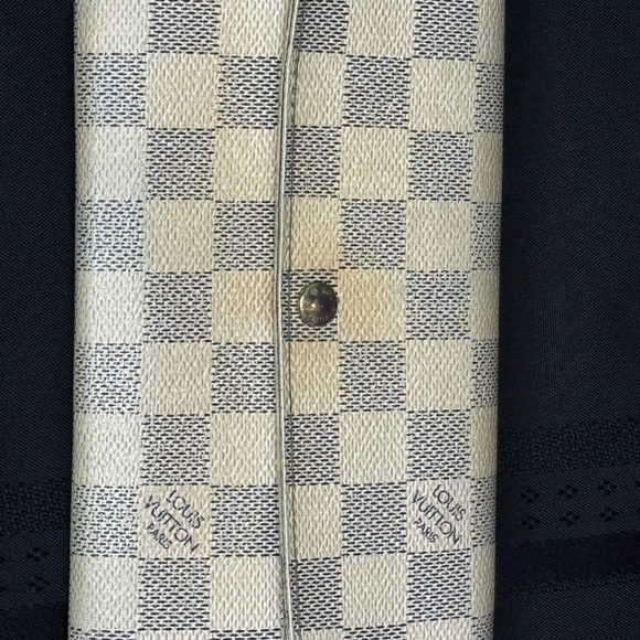 Louis Vuitton Damier Azur Canvas Wallet - Picture 4 of 16